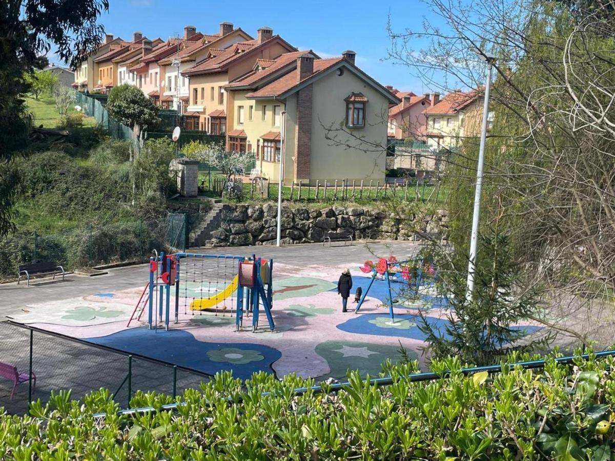 Piscina Comunitaria Y Parking En Mogro Appartement Buitenkant foto
